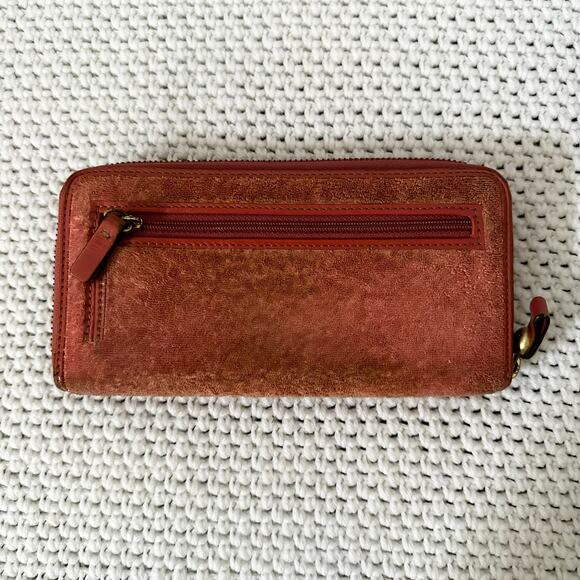 Juicy Couture Pink Velour Princess Embroidered Logo Crown Zip Continental Wallet - Picture 4 of 7